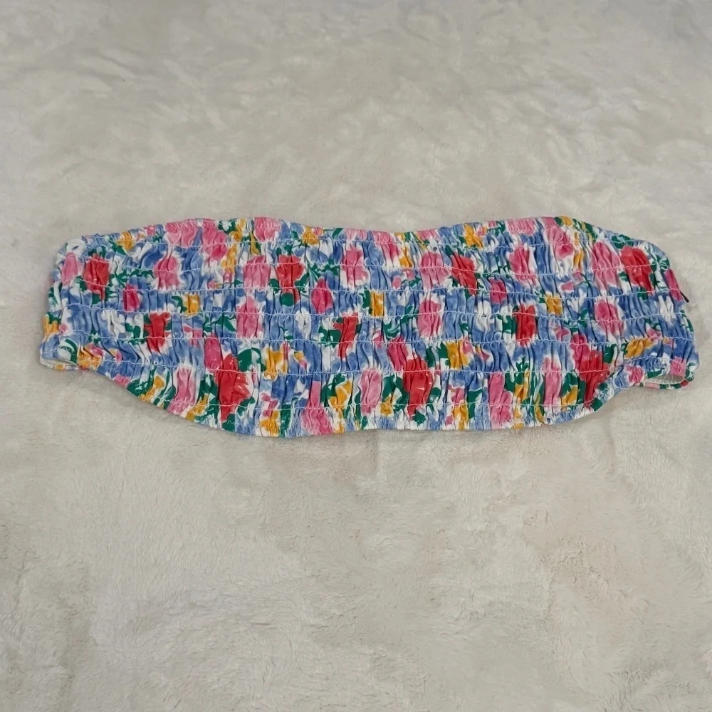 New! Frankie’s Bikinis Rosabella Bandeau Bikini Top Painted Petals 31544